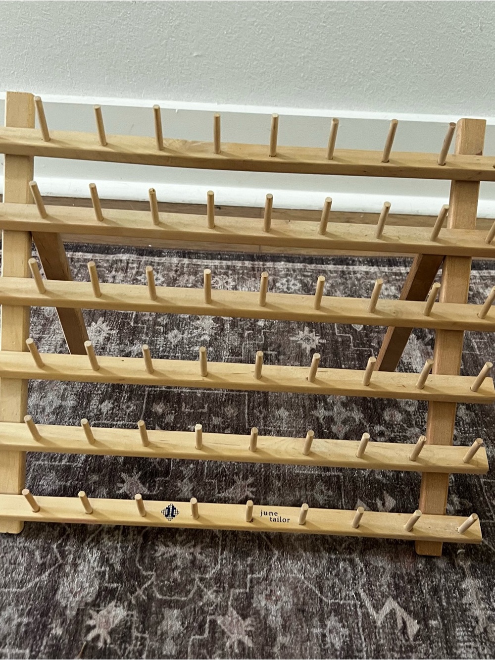 June Tailor Wood Thread Spool Rack
